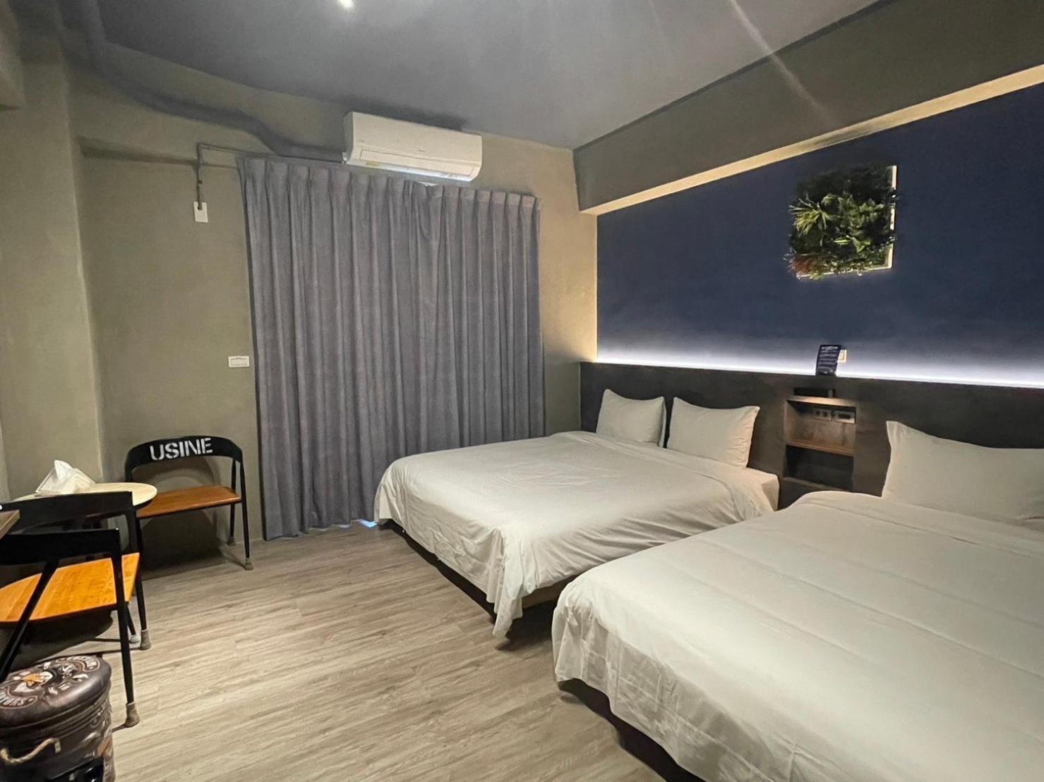 Long Lang Homestay Tainan Bagian luar foto