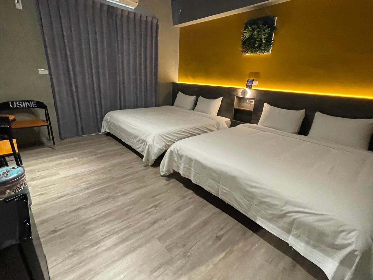 Long Lang Homestay Tainan Bagian luar foto